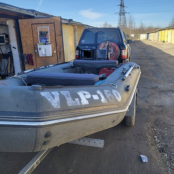 Müüa paat mootoriga