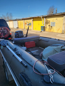 Müüa paat mootoriga (5 foto / 5)