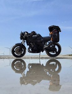 Mootorratas Yamaha fzr600 (1 foto / 10)
