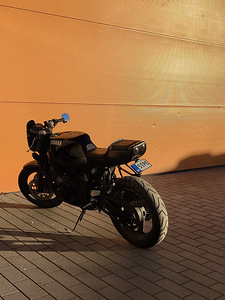 Mootorratas Yamaha fzr600 (3 foto / 10)