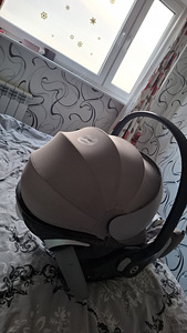 Автолюлька Cybex Cloud Z2 i-Size (8 фото из 10)
