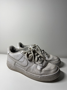Кроссовки Nike Air Force 1 (1 фото из 4)