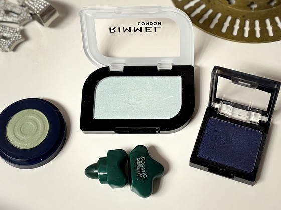 Makeup set + lipstick GIFT