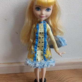 Кукла Ever after high Блонди Локс