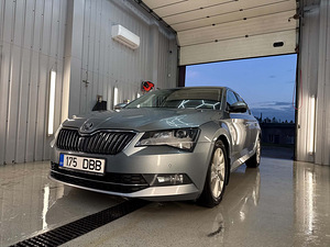 Skoda Superb Ambition 1.6 88kW automaat 2016 (3 foto / 14)