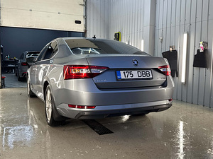 Skoda Superb Ambition 1.6 88kW automaat 2016 (5 foto / 14)