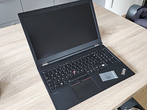 ThinkPad P15 Gen 2i (1 foto / 3)