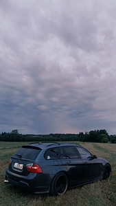 BMW E91 320D (2 foto / 8)