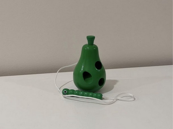 Деревянная игрушка-груша