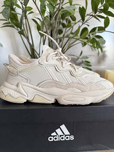 Adidas Originals Ozweego tossud (4 foto / 5)