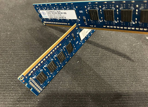 2GB x2 RAM DDR3 798MHz (4gb) (2 foto / 3)