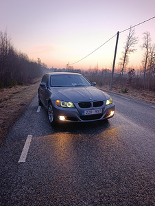 BMW e91 (7 foto / 8)