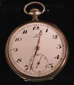 OMEGA SUUR MEESTE HÕBE 800 JUUBELI TASKUKELL (1 foto / 2)