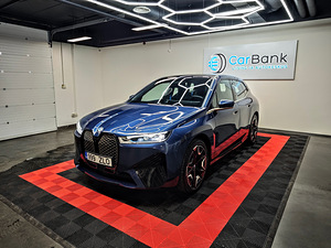 BMW IX XDRIVE 40 SPORT 2022 (1 foto / 15)