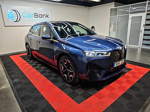 BMW IX XDRIVE 40 SPORT 2022 (3 foto / 15)