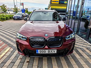 BMW IX3 M-SPORT PACKAGE 2022 FACELIFT (2 foto / 15)