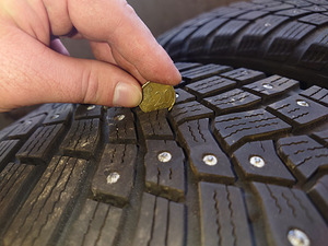 Ice Contact 3 205/60R17 (4 фото из 7)