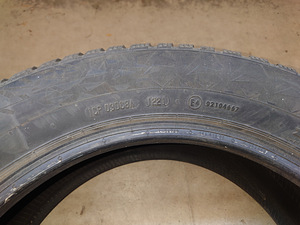 Ice Contact 3 205/60R17 (6 фото из 7)