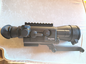 Новый прицел ночного видения Yukon NVRS 2.5x50 (4 фото из 8)