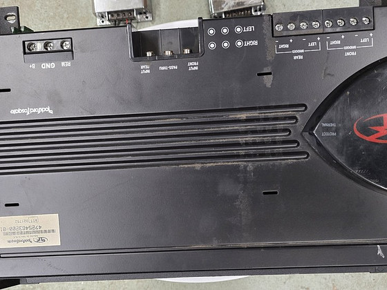 Rockford Fosgate P4004