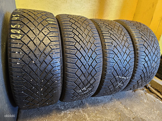 225 45 R 17 Continental ContiVikingContact 7