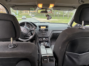MB C200 CDI 2008 года (9 фото из 13)
