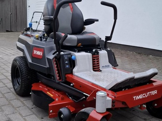 2025 TORO TimeCutter 4275T