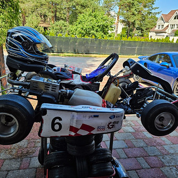 Kart Cadet 5-9 aastasele koos sõiduvarustusega