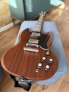 Epiphone SG G-400 (1 фото из 3)