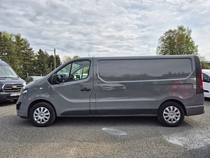 Opel Vivaro Long N1 L2H1 Trafic 1.6 103kW (2 foto / 8)