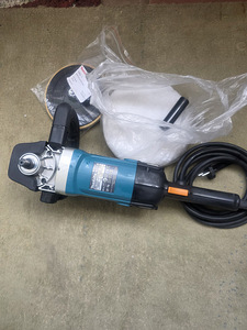 Продается полировальная машина Makita 9237cb. Новая (4 фото из 4)