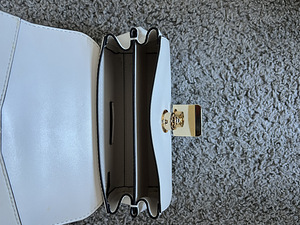 Продам сумку Michael Kors (5 фото из 5)