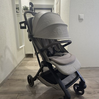 Britax Flylite ultra-kompaktne kergkäru
