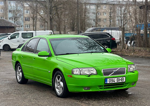 VOLVO S80 (4 фото из 6)