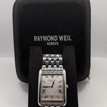Raymond Weil