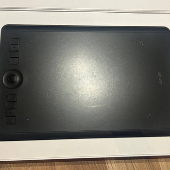 Wacom Intuos Pro M