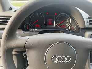 Продаю Audi A4 Avant 1.9 TDI 2002 г. 96 кВт 5-ступенчатая ме (3 фото из 7)