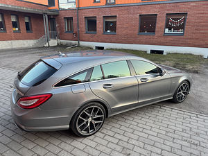 Mercedes-Benz CLS 350 (3 foto / 8)