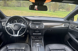 Mercedes-Benz CLS 350 (6 foto / 8)