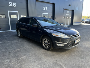 Ford Mondeo 2011 (3 фото из 9)