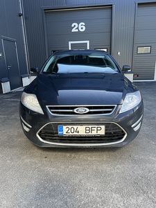 Ford Mondeo 2011 (4 фото из 9)