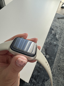 Apple Watch (2 фото из 9)