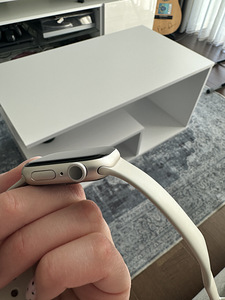 Apple Watch (7 фото из 9)