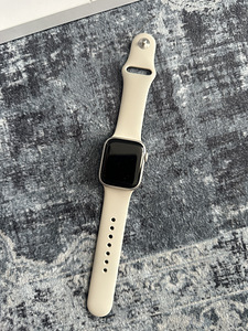 Apple Watch (1 фото из 9)