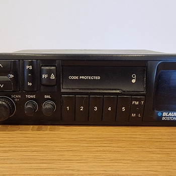 Автомагнитола blaupunkt boston cc22