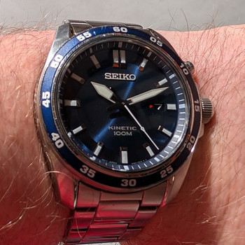 Наручные часы Seiko Kinetic SKA783P1