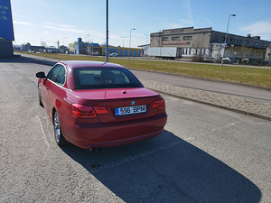 BMW 328i (14 foto / 15)