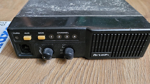 Радиостанция Maxon PM100 (2 фото из 3)