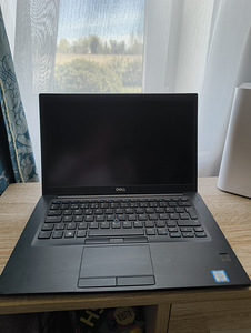 Dell Latitude 7490 (1 foto / 2)