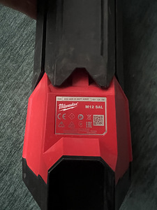 Milwaukee M12 SAL (2 фото из 3)